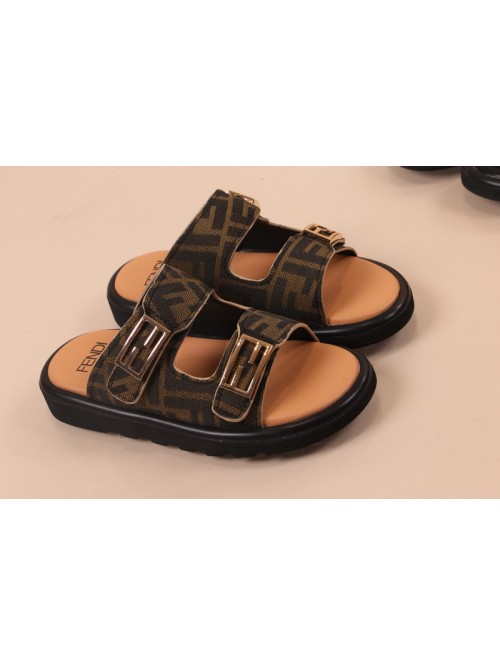 Sandals K01